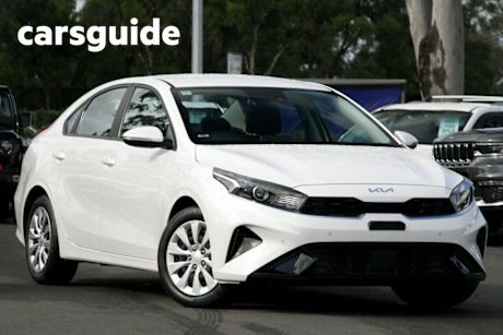 White 2022 Kia Cerato Sedan S