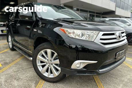 Black 2010 Toyota Kluger Wagon Grande (4X4)