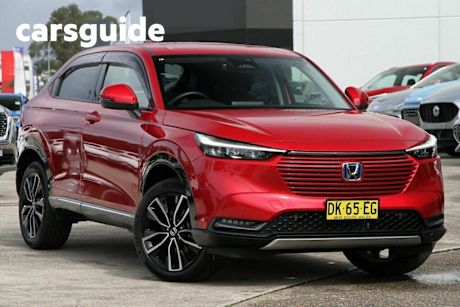 Red 2023 Honda HR-V Wagon E:hev L