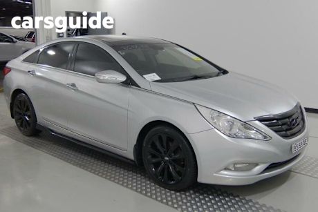 Silver 2011 Hyundai I45 Sedan Premium