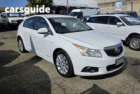 White 2012 Holden Cruze Hatchback CD