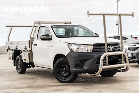 White 2017 Toyota Hilux Cab Chassis Workmate