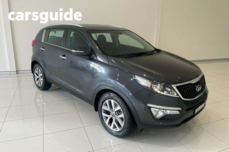 Grey 2015 Kia Sportage Wagon SLI (awd)