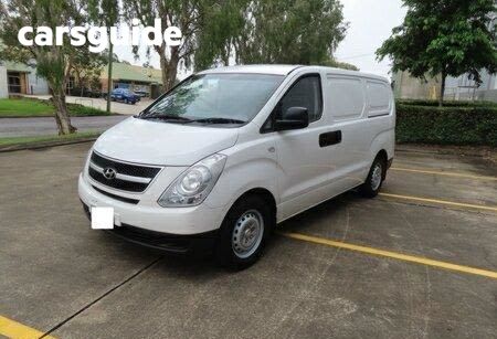 White 2014 Hyundai Iload Van