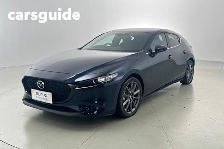 Blue 2023 Mazda 3 Hatchback G20 Evolve