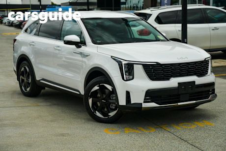 White 2025 Kia Sorento Wagon Sport+ 7 Seat