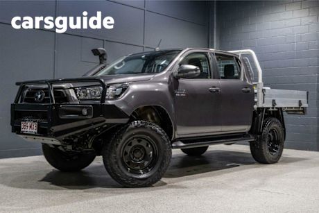 Grey 2020 Toyota Hilux Double Cab Chassis SR (4X4)