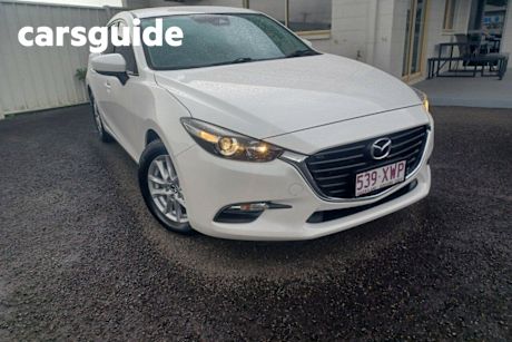 White 2018 Mazda 3 Hatchback NEO Sport