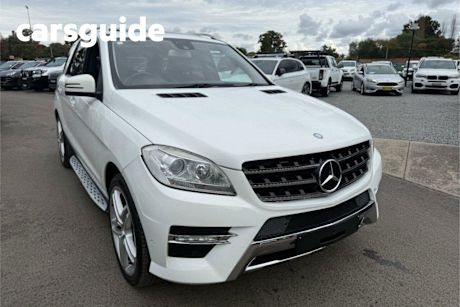 White 2015 Mercedes-Benz ML250 Wagon CDI Bluetec (4X4)