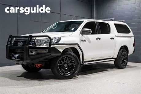 White 2020 Toyota Hilux Double Cab Pick Up SR (4X4)