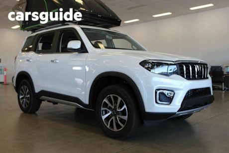 White 2023 Mahindra Scorpio-N Wagon Z8
