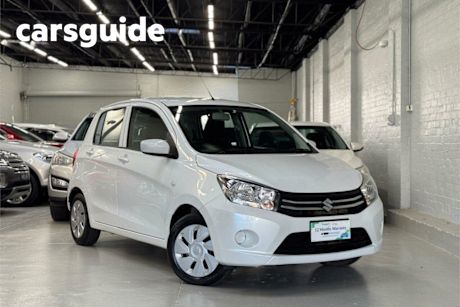 White 2015 Suzuki Celerio Hatchback