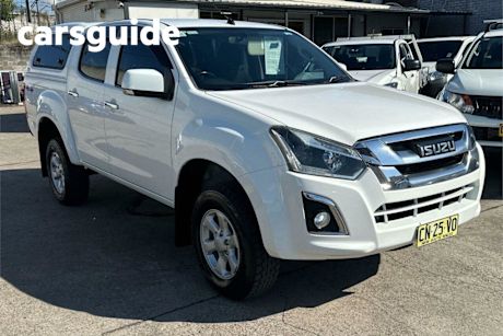 White 2017 Isuzu D-MAX Crew Cab Utility LS-M HI-Ride (4X4)