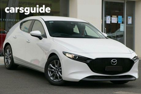 White 2025 Mazda 3 Hatchback G20 Pure