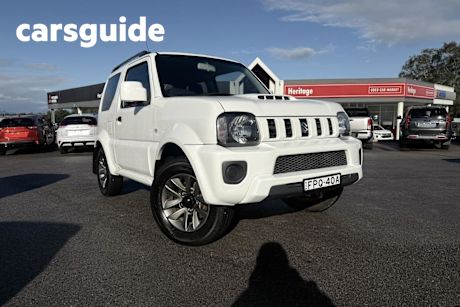 White 2017 Suzuki Jimny Wagon