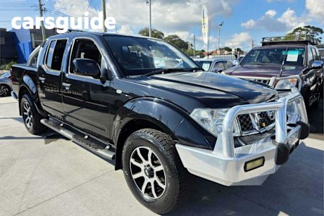 Black 2015 Nissan Navara Dual Cab Pick-up RX Silverline SE (4X4)