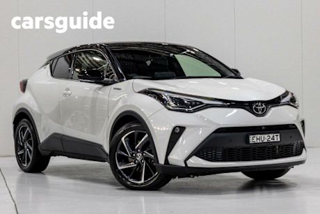 White 2020 Toyota C-HR Hatchback Koba (awd)