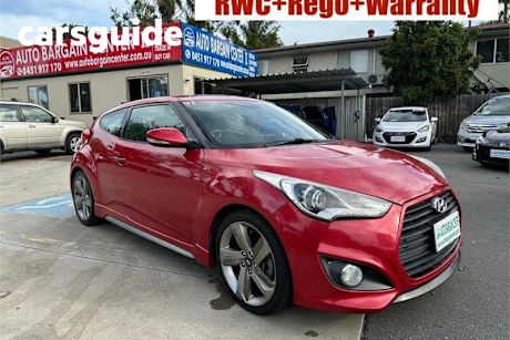 Red 2013 Hyundai Veloster Coupe SR Turbo