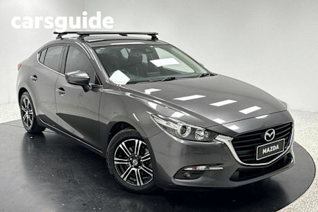 Grey 2017 Mazda 3 Sedan Maxx