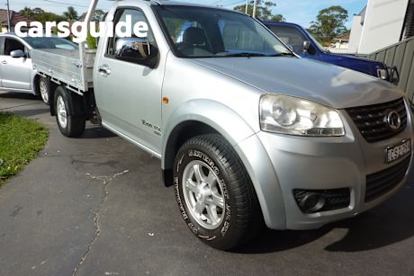 Silver 2014 Great Wall V200 Cab Chassis (4X4)