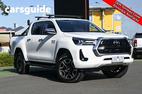 White 2021 Toyota Hilux Double Cab Pick Up SR5 (4X4)