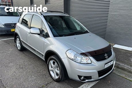 Silver 2008 Suzuki SX4 Hatchback AWD