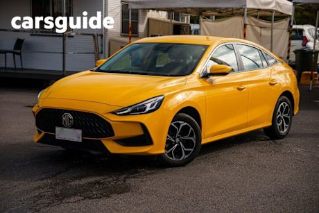 Yellow 2023 MG MG5 Sedan Vibe