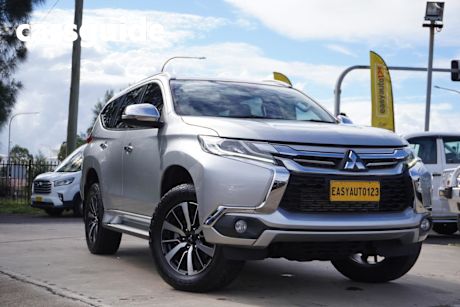 Silver 2017 Mitsubishi Pajero Sport Wagon GLS (4X4) 7 Seat