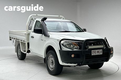 White 2018 Mitsubishi Triton Dual Cab Chassis GLX (4X4)