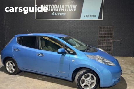 Blue 2013 Nissan Leaf Hatch