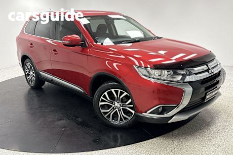 Red 2015 Mitsubishi Outlander Wagon LS (4X4)