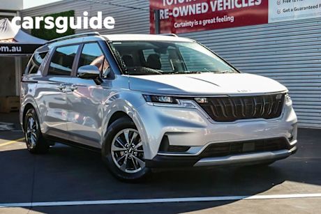 Silver 2022 Kia Carnival Wagon S