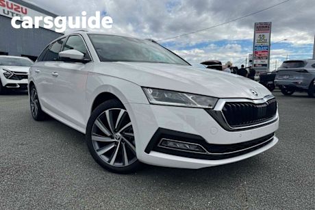 White 2023 Skoda Octavia Wagon Style 110TSI