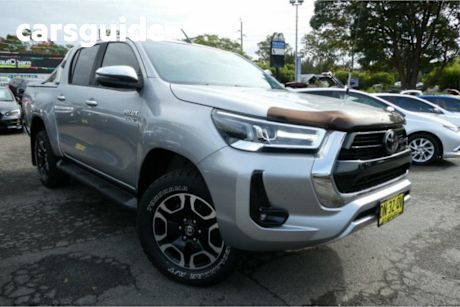Silver 2020 Toyota Hilux Double Cab Pick Up SR5 (4X4)