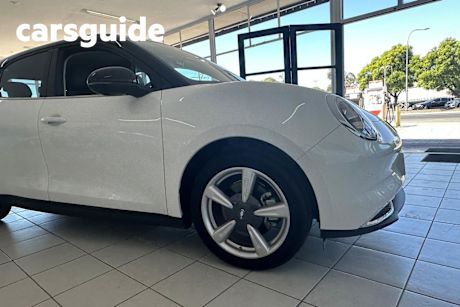White 2023 GWM ORA Hatchback Extended Range