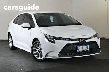 White 2022 Toyota Corolla Sedan Ascent Sport + Navigation