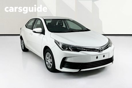 White 2019 Toyota Corolla Sedan Ascent