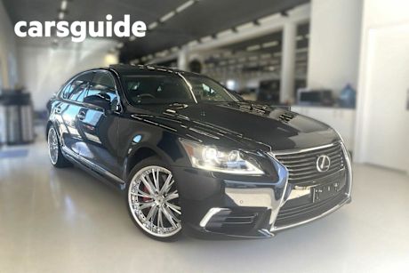 Black 2014 Lexus LS460 Sedan C I PACKAGE AWD USF45 (ZX001249)