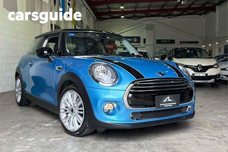 Blue 2015 Mini Cooper Hatchback