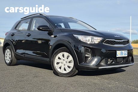 Black 2023 Kia Stonic Wagon S