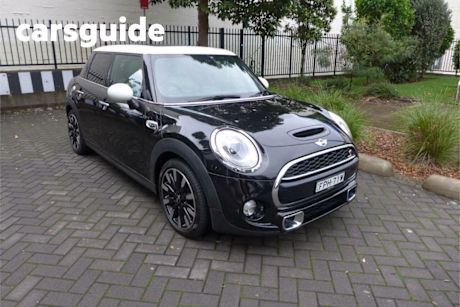 Black 2017 Mini Cooper Hatchback S 5D Hatch