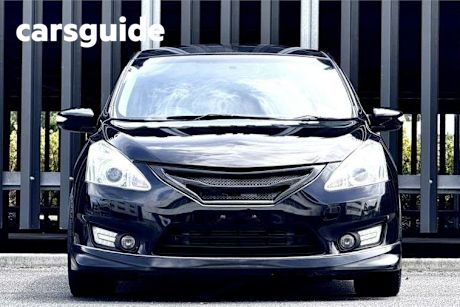 Black 2013 Nissan Pulsar Hatchback SSS