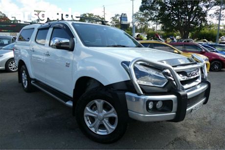 White 2017 Isuzu D-MAX Crew Cab Utility LS-U HI-Ride (4X4)