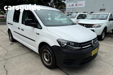 White 2018 Volkswagen Caddy Wagon Maxi Comfortline TSI220