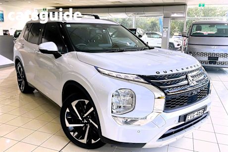 White 2022 Mitsubishi Outlander Wagon Aspire 7 Seat (2WD)