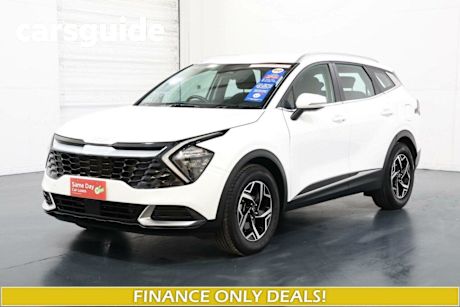 White 2022 Kia Sportage Wagon S (awd)