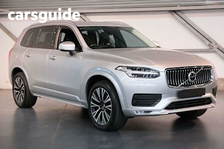 Silver 2021 Volvo XC90 Wagon T6 Momentum (awd)