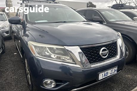 Blue 2013 Nissan Pathfinder Wagon ST-L (4X2)