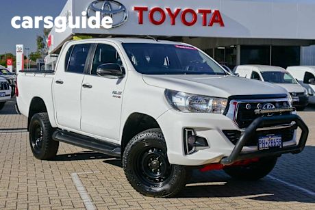 White 2018 Toyota Hilux Double Cab Chassis SR (4X4)