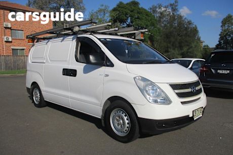 White 2014 Hyundai Iload Van